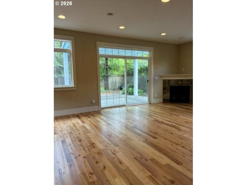 Beautiful home in quiet secluded neighborhood. Surrounded by - photo 7