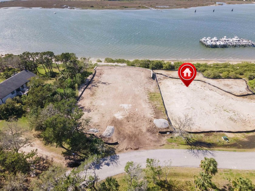Deepwater Luxury Lot in Yachtsman Point - 165' Waterfront + Dock - photo 11