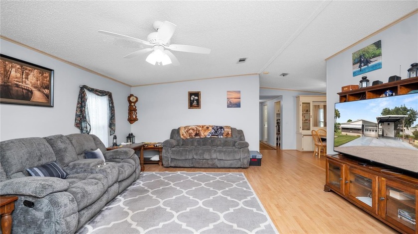 PRICE REDUCED! SELLER MOTIVATED! 

Discover the perfect blend - photo 4
