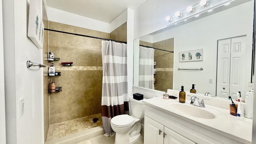 Beautiful 1/1 at Villaggio in Miramar. Mediterranean style gated - photo 14