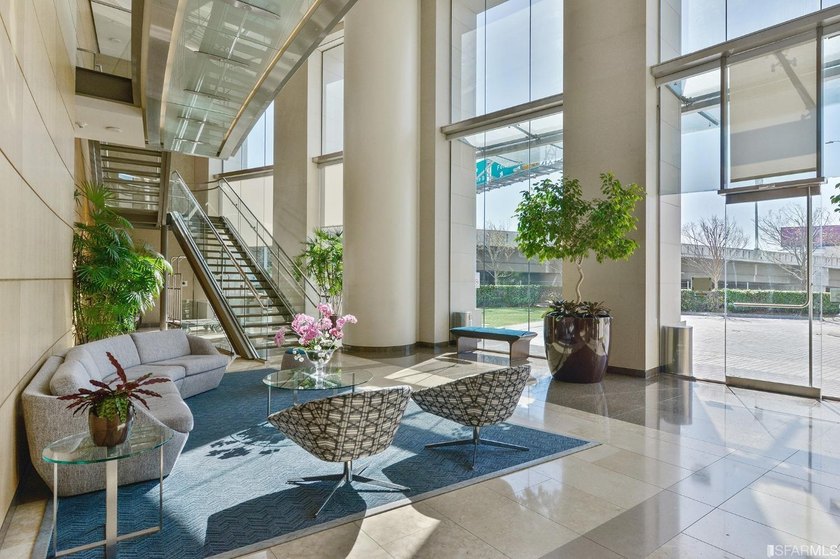 Back on market, One Rincon Hill where iconic views, exquisite - photo 34