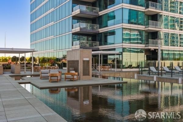 Back on market, One Rincon Hill where iconic views, exquisite - photo 49