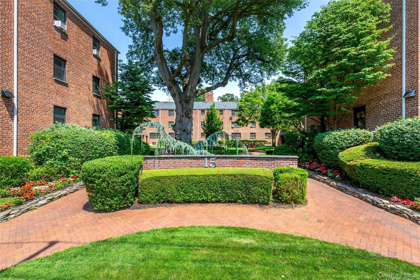 Spacious, Impeccably Maintained 2-Bedroom, 1-Bath Co-Op Unit In - photo 2