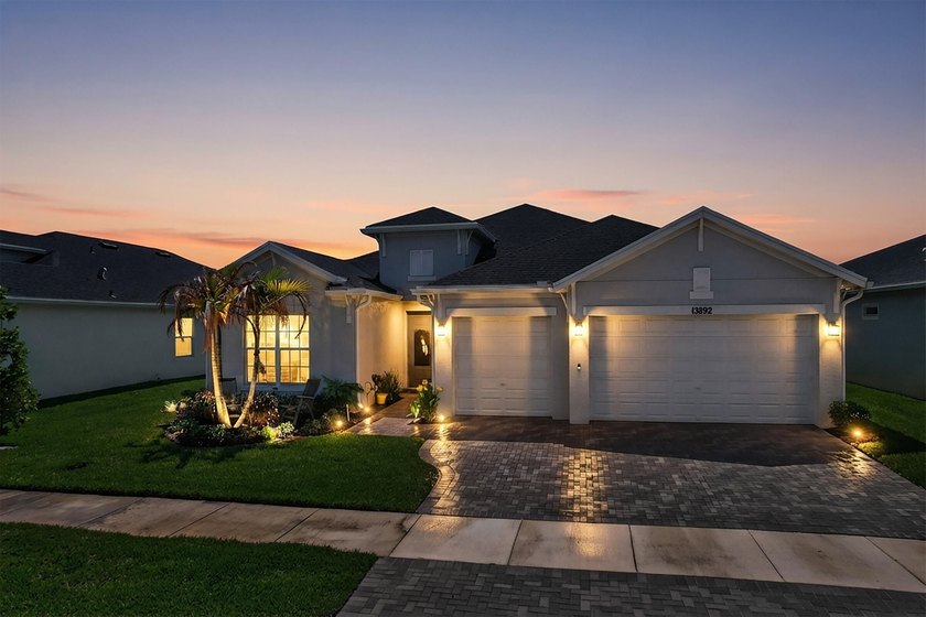 Discover the lakefront lifestyle you've been dreaming of in - photo 6
