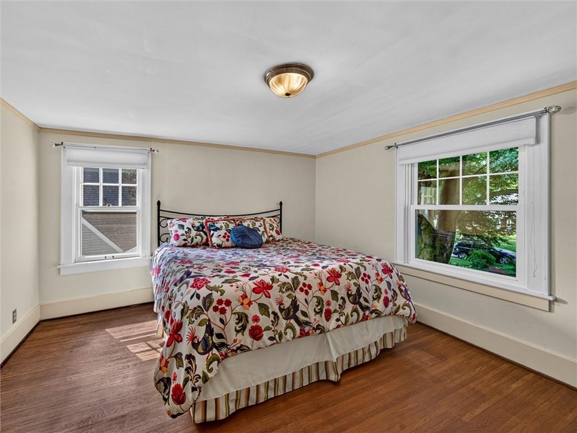 ***OPEN HOUSE THURSDAY 7/16 FROM 4-6PM*** Welcome home to this - photo 22