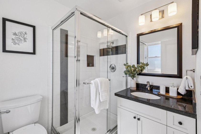 Welcome to 1091 Lancer Drive, a beautifully updated two-story - photo 23
