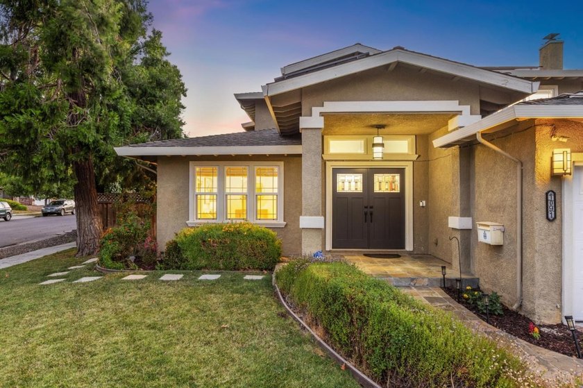 Welcome to 1091 Lancer Drive, a beautifully updated two-story - photo 30