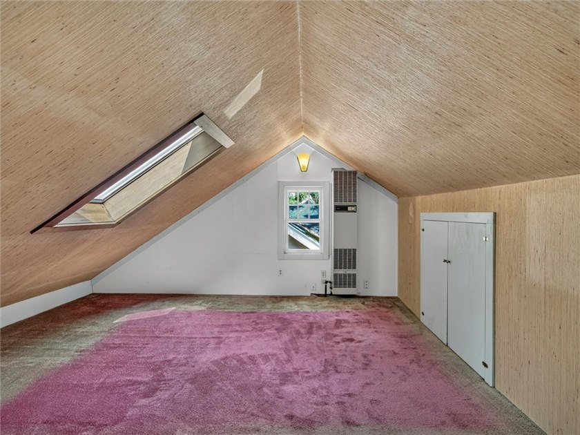 ***OPEN HOUSE THURSDAY 7/16 FROM 4-6PM*** Welcome home to this - photo 32
