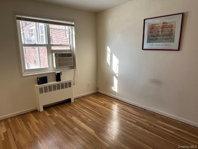 Two bedroom deluxe, oak floors, close to all, lower unit. Base - photo 9