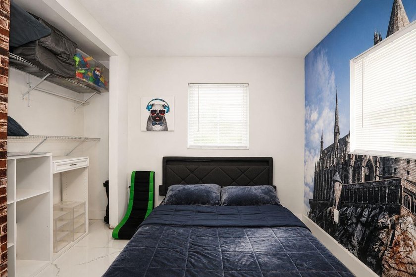 Welcome to this charming single-story residence located in - photo 10