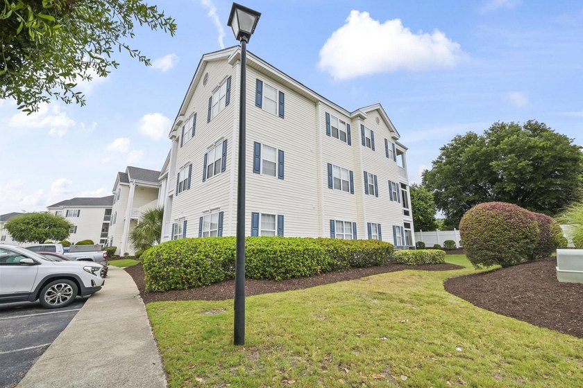 Welcome to Unit 409 at Carolina Keyes, a sought-after - photo 33