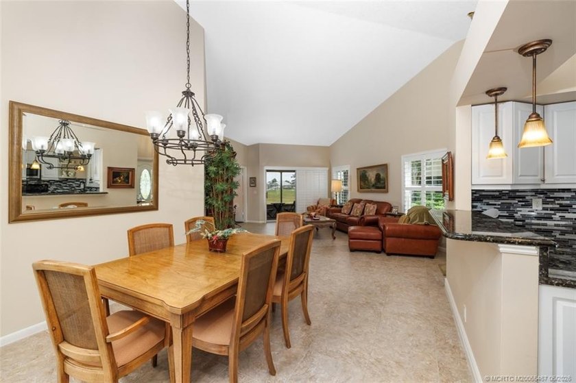 ***BUYERS HAVE NOT SEEN PROPERTY YET***FANTASTIC 3B/2ba/1.5 - photo 12
