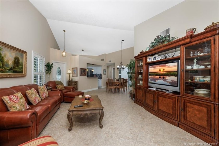 ***BUYERS HAVE NOT SEEN PROPERTY YET***FANTASTIC 3B/2ba/1.5 - photo 15