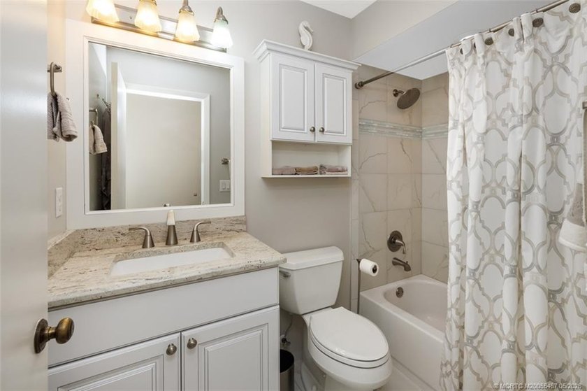 ***BUYERS HAVE NOT SEEN PROPERTY YET***FANTASTIC 3B/2ba/1.5 - photo 24