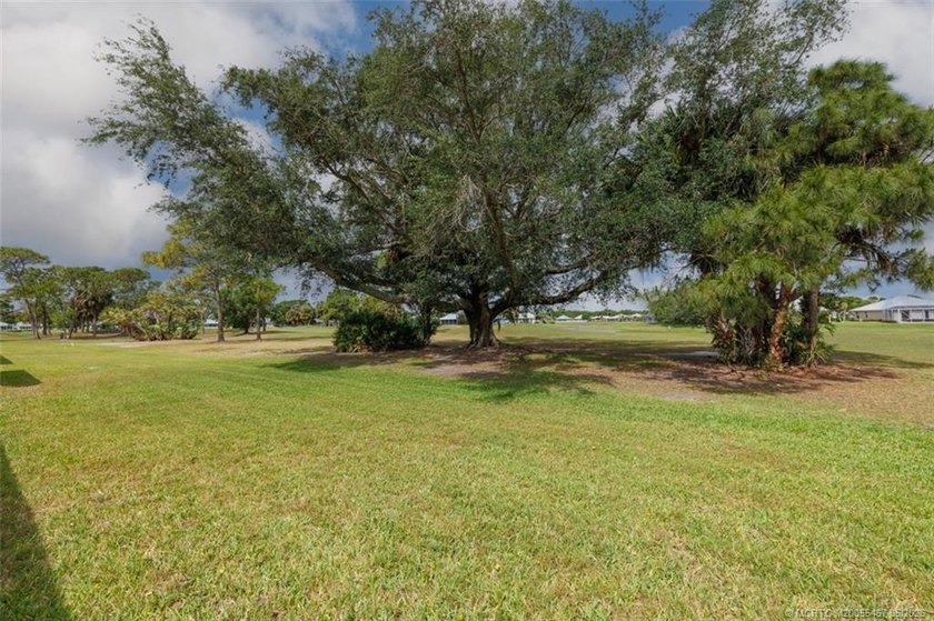 ***BUYERS HAVE NOT SEEN PROPERTY YET***FANTASTIC 3B/2ba/1.5 - photo 35