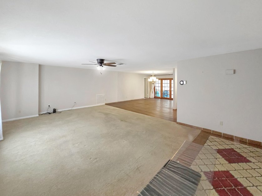 Don't miss this pool home on nearly 1/2 acre in desirable White - photo 6