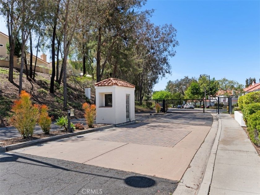 Welcome to a rare opportunity in the highly desirable Bernardo - photo 7