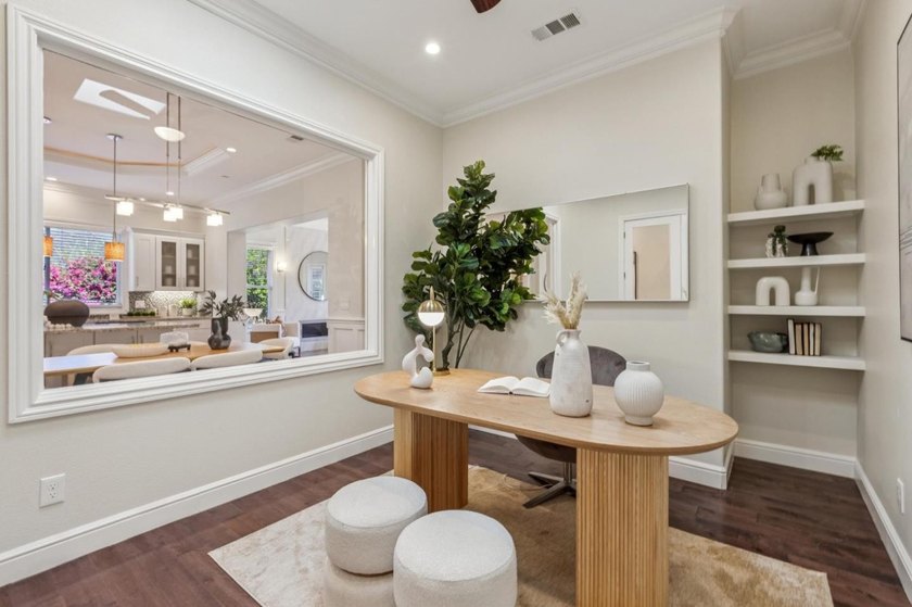 Welcome to 18548 Paseo Tierra in Saratoga, a stunning executive - photo 10