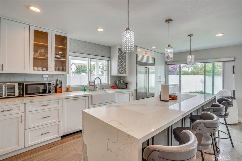 Welcome to 21221 Banff Lane, an exceptional coastal residence - photo 9