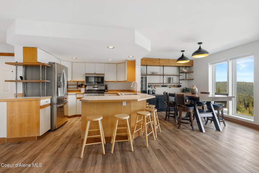 Experience true ski-in/ski-out living at Schweitzer Mountain - photo 15