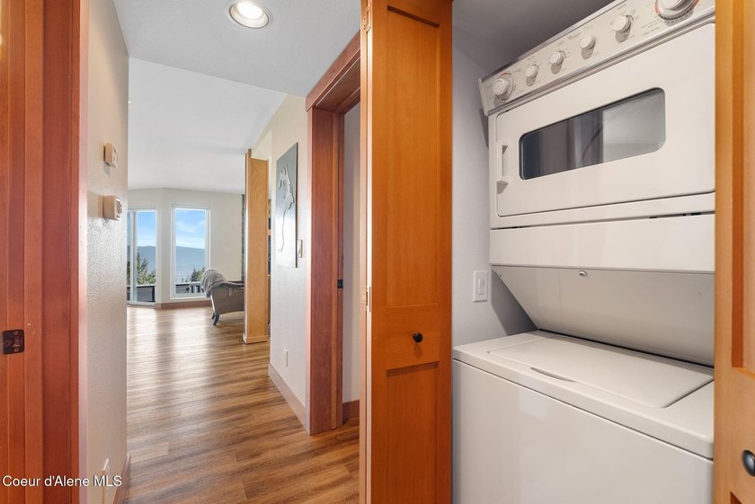 Experience true ski-in/ski-out living at Schweitzer Mountain - photo 21