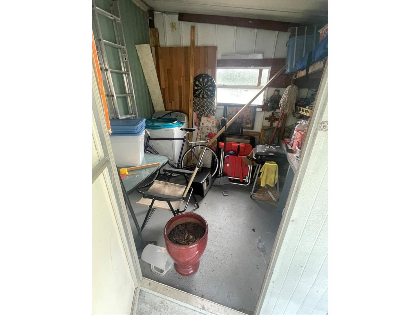 True handyman - but, ready to make it your own - - 2/2 double - photo 5