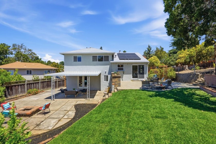 Charming Castro Valley home with Natural Beauty of a Back Yard - photo 10