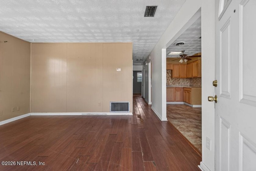 Great opportunity to add to rental portfolio or make your own! - photo 6
