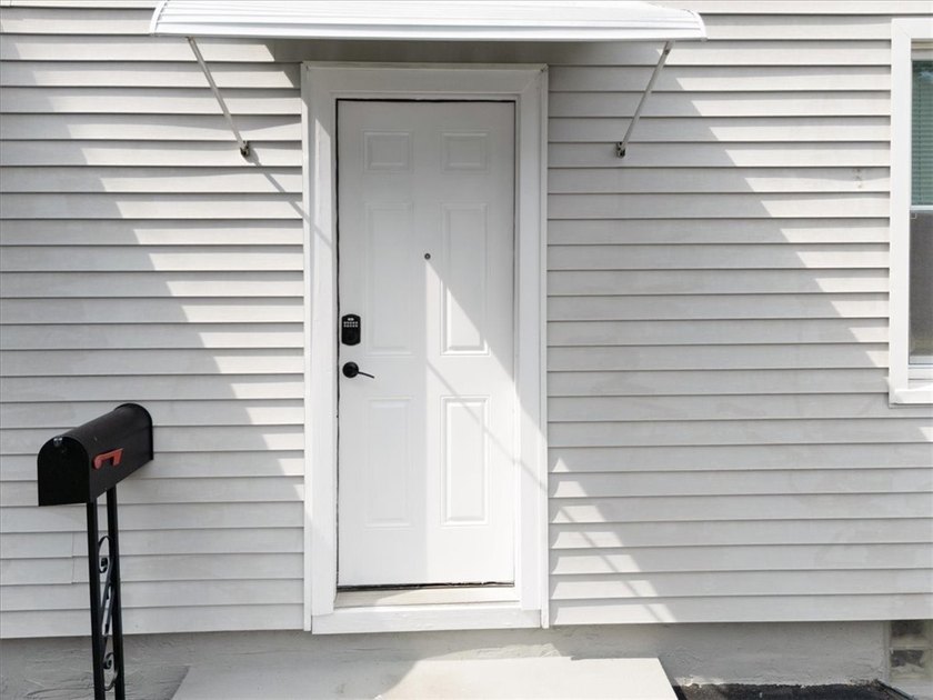 Charming Cape Cod in a quaint neighborhood. This is a *shiny - photo 35