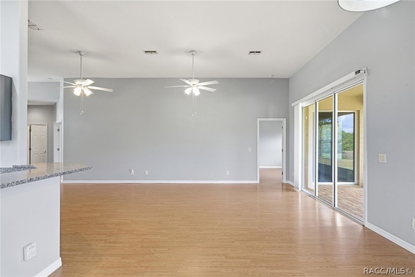Check out this exceptional deal! This adorable home has 2 - photo 8