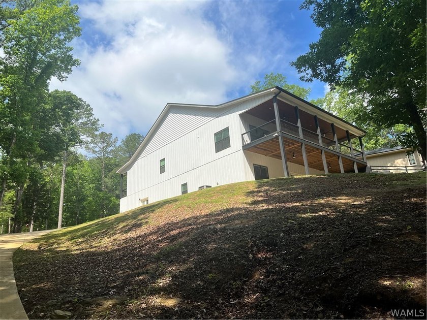 Water front home on Lake Tuscaloosa. Multi generational home - photo 39