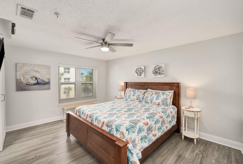 Sunsets, Sand, and No High-Rise Crowds! Welcome to your dream - photo 17
