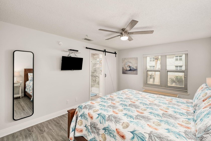 Sunsets, Sand, and No High-Rise Crowds! Welcome to your dream - photo 18