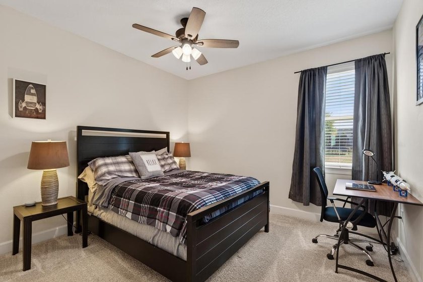 Welcome home to this charming 3-bedroom, 2.5-bath beauty in - photo 31