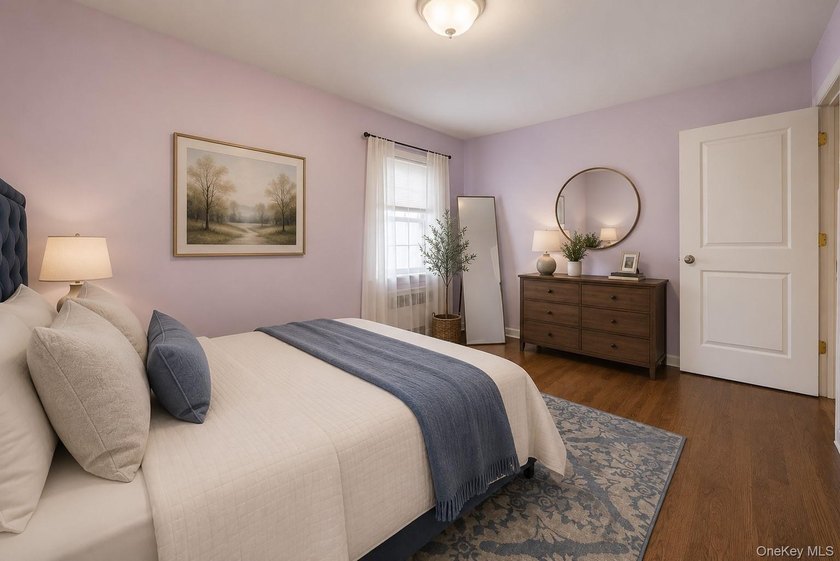 Welcome to this spacious 3-bedroom, 1-bath lower-level corner - photo 12