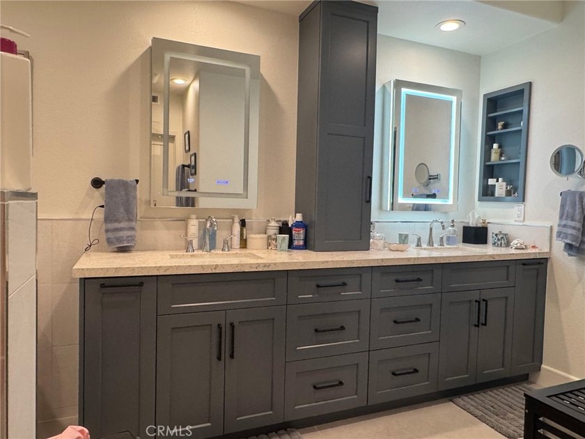 Welcome to 51 Seabrook Cove - a beautifully reimagined - photo 29