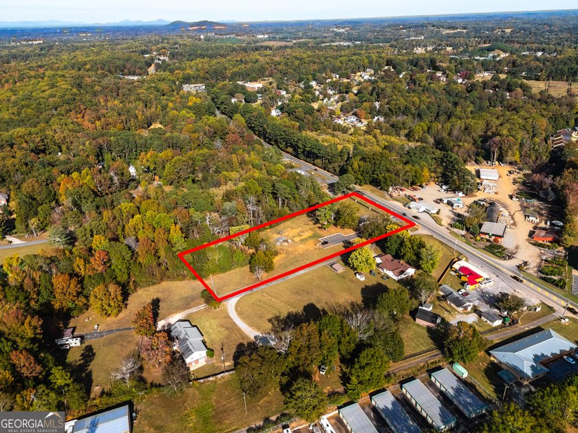Prime commercial opportunity in Forsyth County! This property at - photo 6