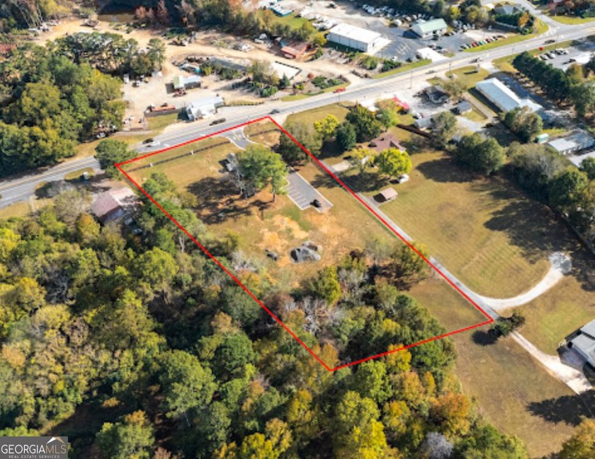 Prime commercial opportunity in Forsyth County! This property at - photo 7