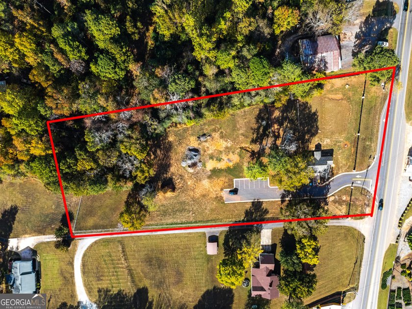Prime commercial opportunity in Forsyth County! This property at - photo 10