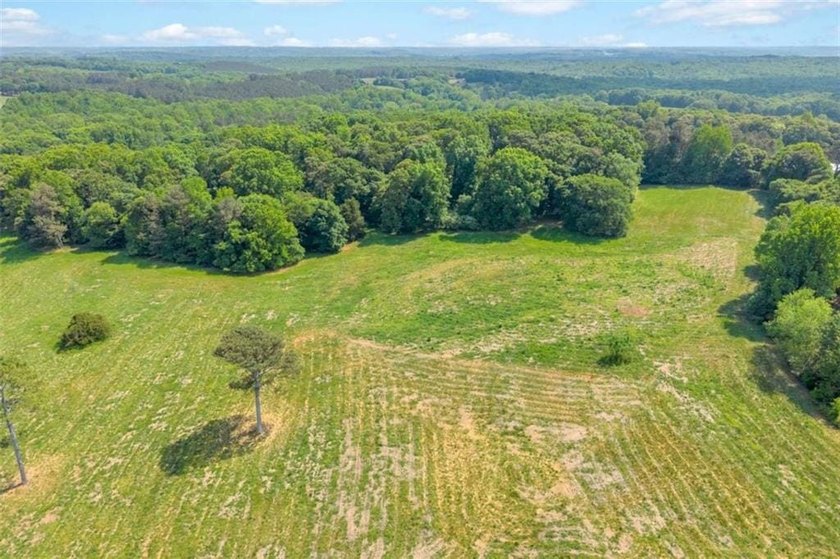 Offering a rare opportunity in a highly desirable location, this - photo 19