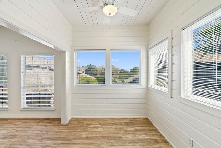 Experience carefree coastal living at Oak Bay Club Condominiums - photo 14