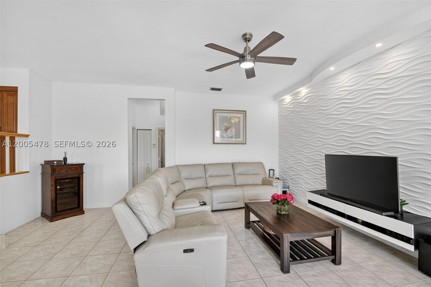 BREATHTAKING PANORAMIC LAKEFRONT VIEWS FROM THIS 2-STORY - photo 22
