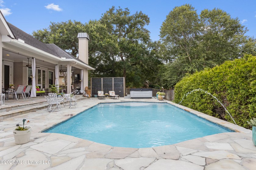 Experience exceptional luxury in the prestigious Toscana - photo 4