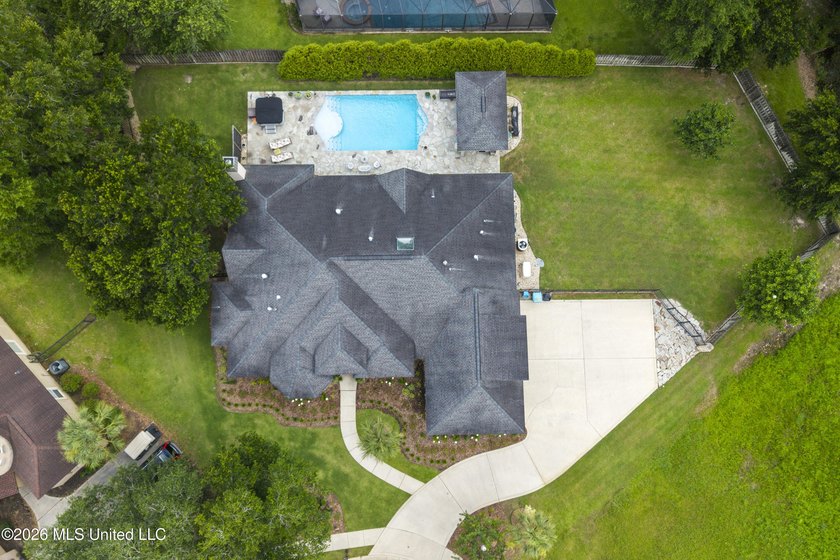 Experience exceptional luxury in the prestigious Toscana - photo 5