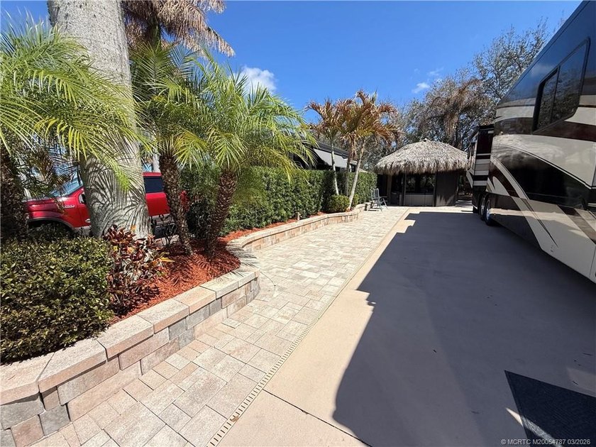 Experience luxury outdoor living on this oversized 2,868 sq ft - photo 5