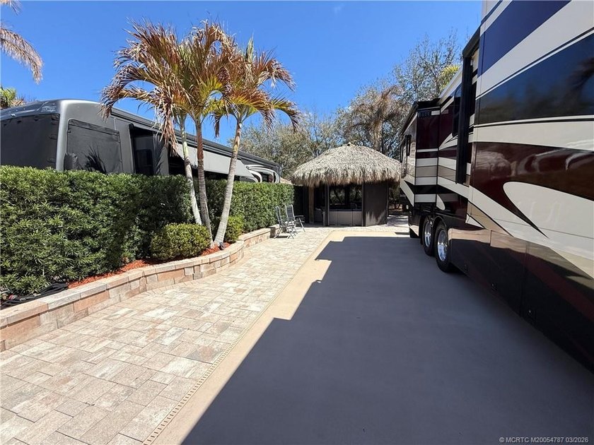 Experience luxury outdoor living on this oversized 2,868 sq ft - photo 6