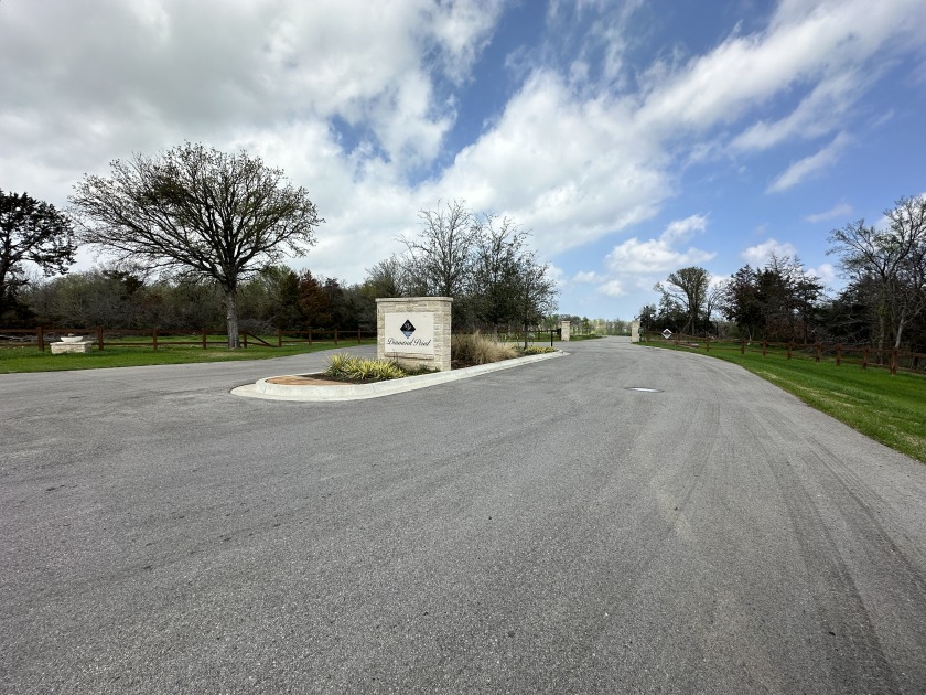 Waterfront Lot w/Boathouse on Richland Chambers Lake! - photo 18