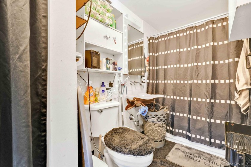 Welcome to 436 Putnam Avenue, a beautifully maintained - photo 21