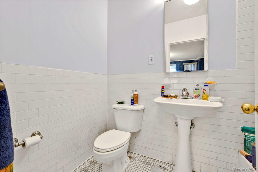 Welcome to 436 Putnam Avenue, a beautifully maintained - photo 25
