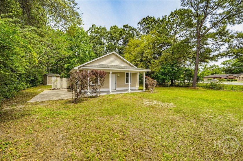 No HOA! Private Lot! Take a look at this newly updated 3-bedroom - photo 3